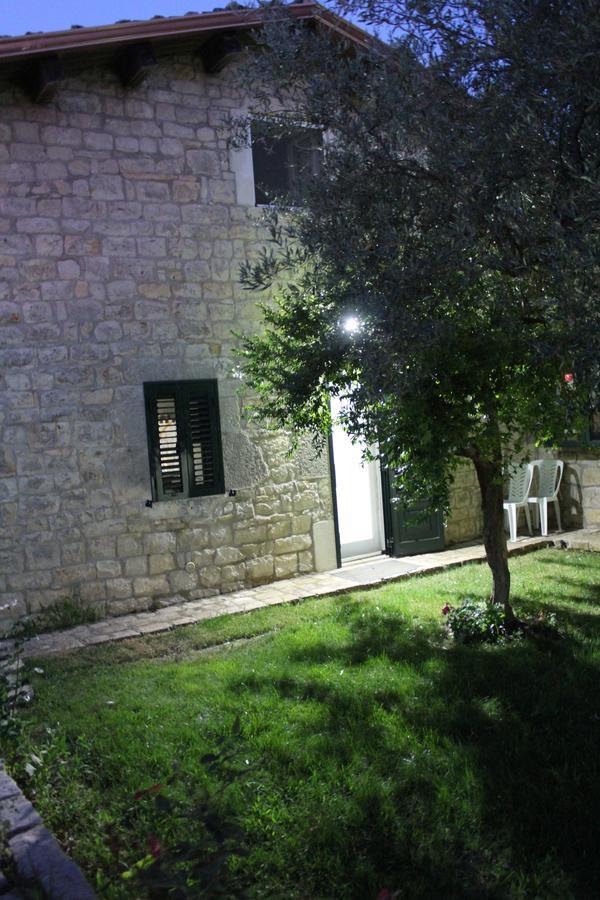 Appartamento Le Tre Palme Frigintini Zewnętrze zdjęcie